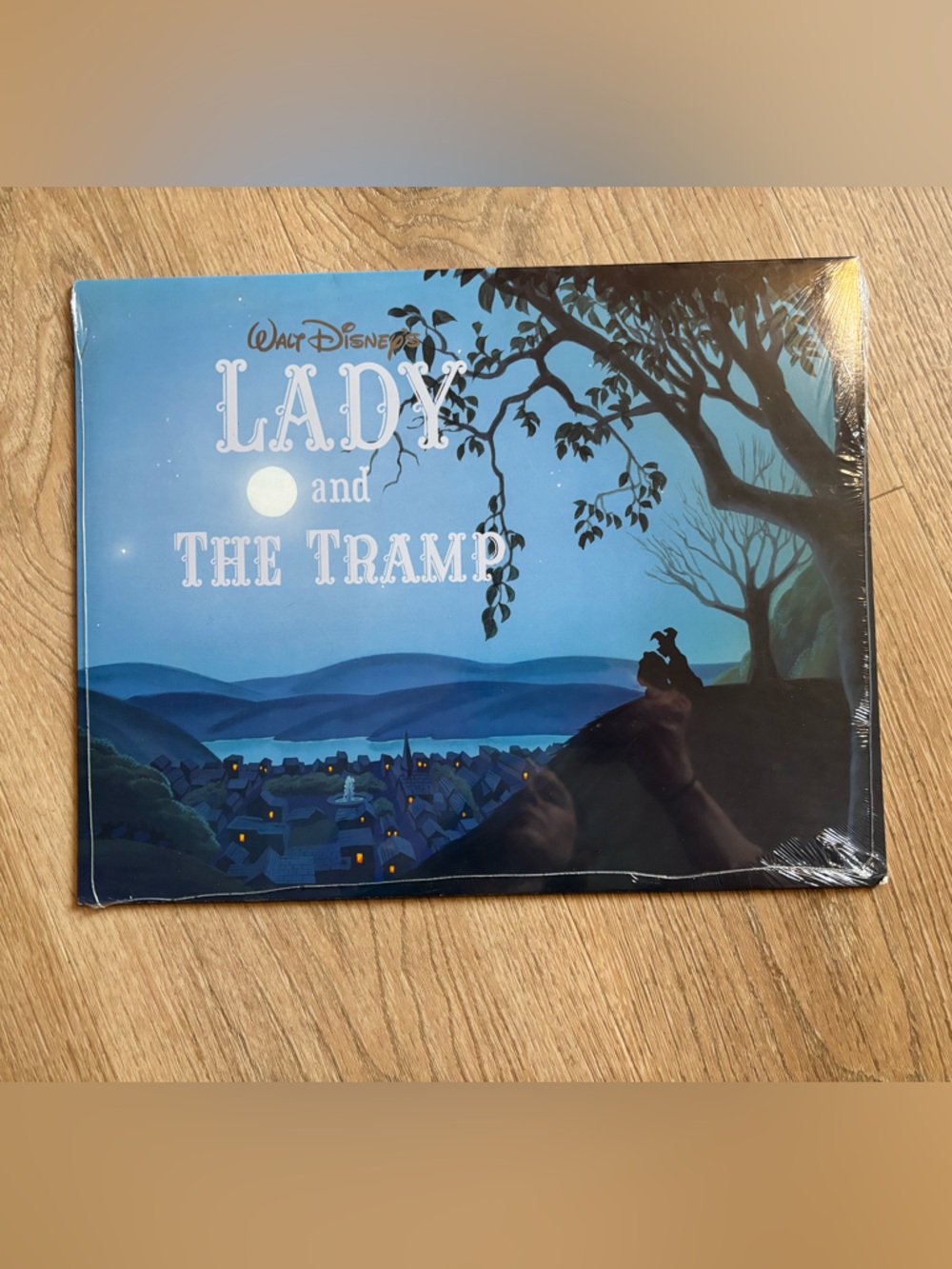 Disney Lady and the Tramp Blue Scenic Collector Prints